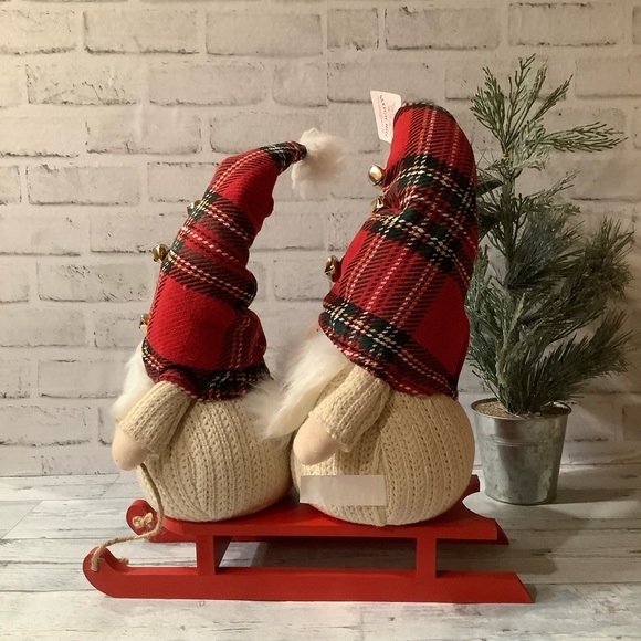 Sleigh Hill Trading Co. Gnomes on Sled Decoration - Picture 3 of 5